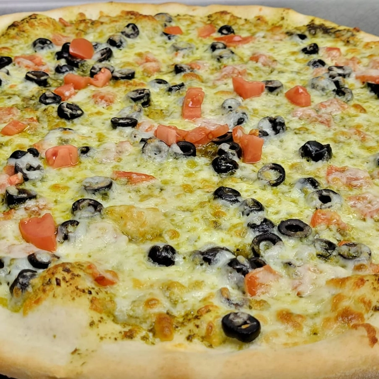 Cedar's Restaurant & Pizzeria