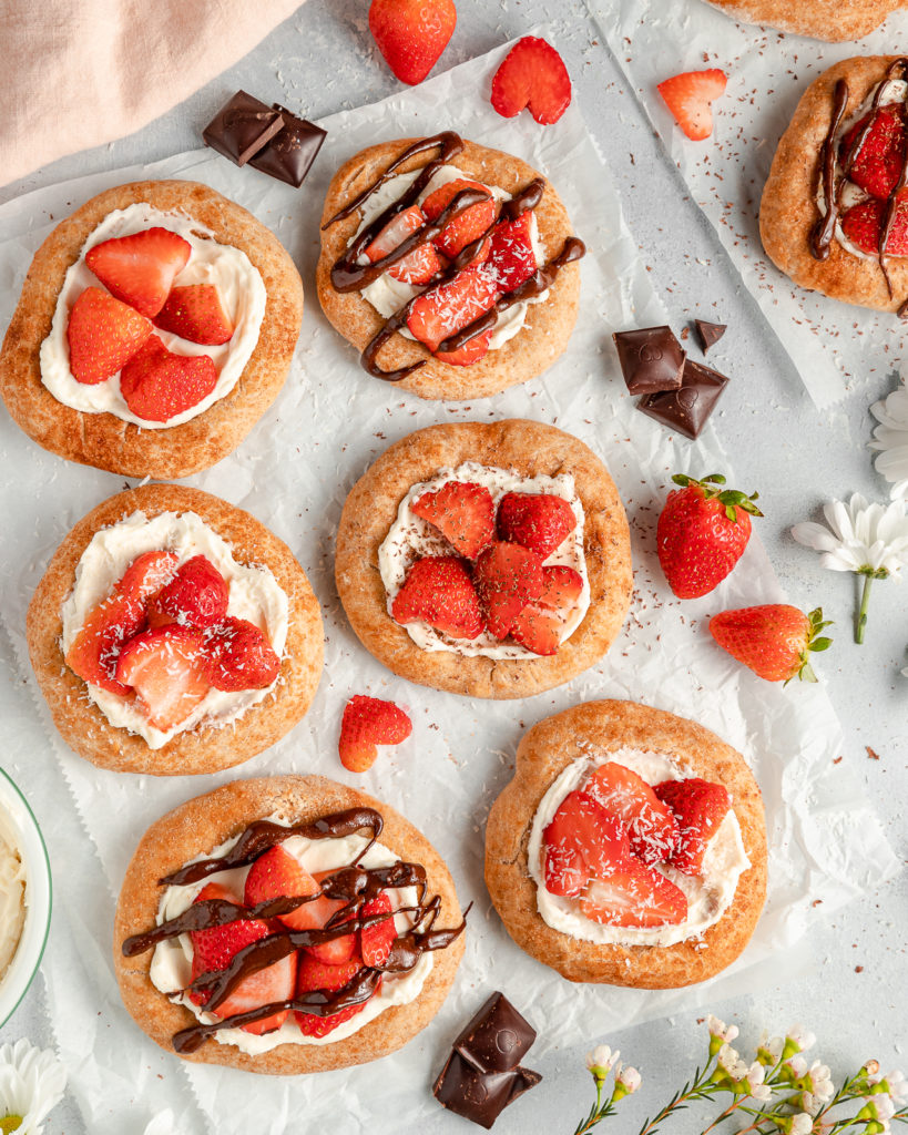 Small Dessert Pizza
