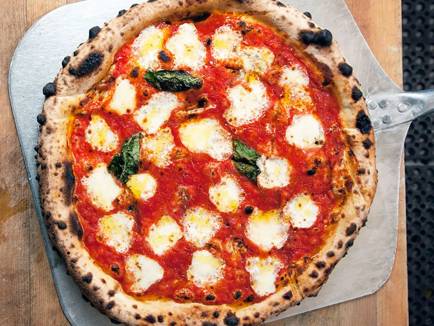 Vegan Blissful Tomato Pizza