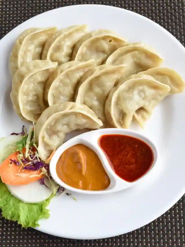 Momo with Chutneys