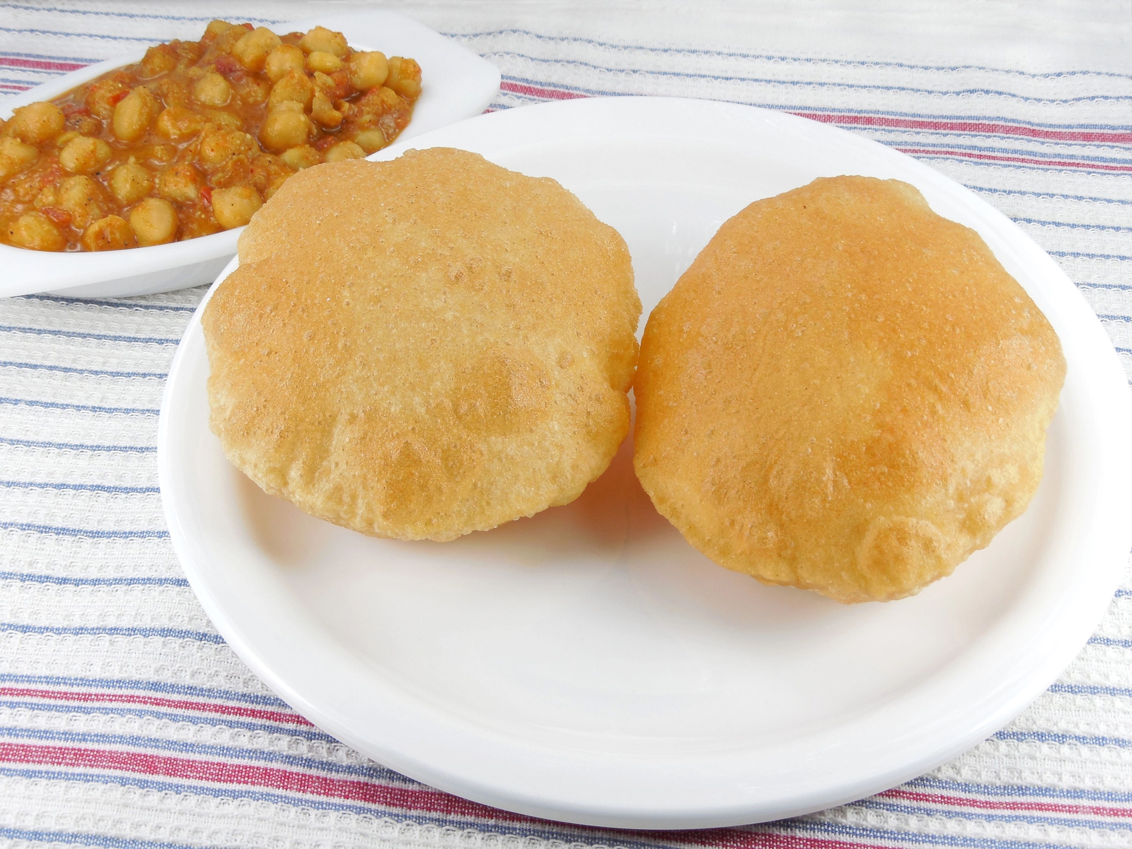 Poori (2Pcs)