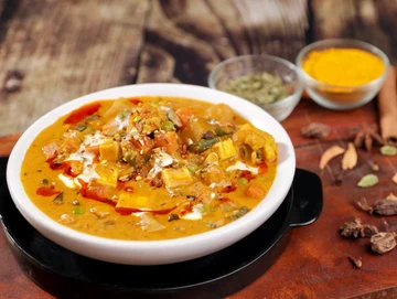 NAVRATNAN KORMA