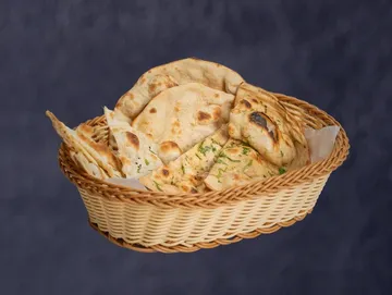 OVEN FRESH BREAD BASKET