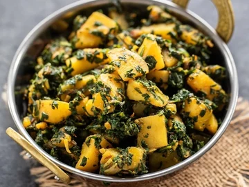 PALAK ALOO