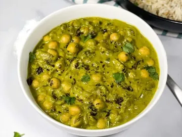 PALAK CHANA