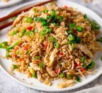 CHICKEN FRIED RICE