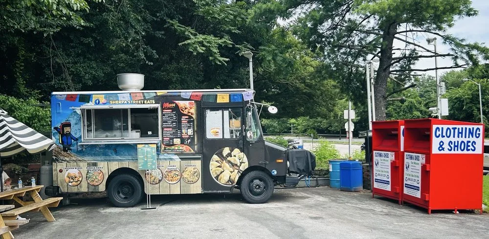 Sherpa Street Eats