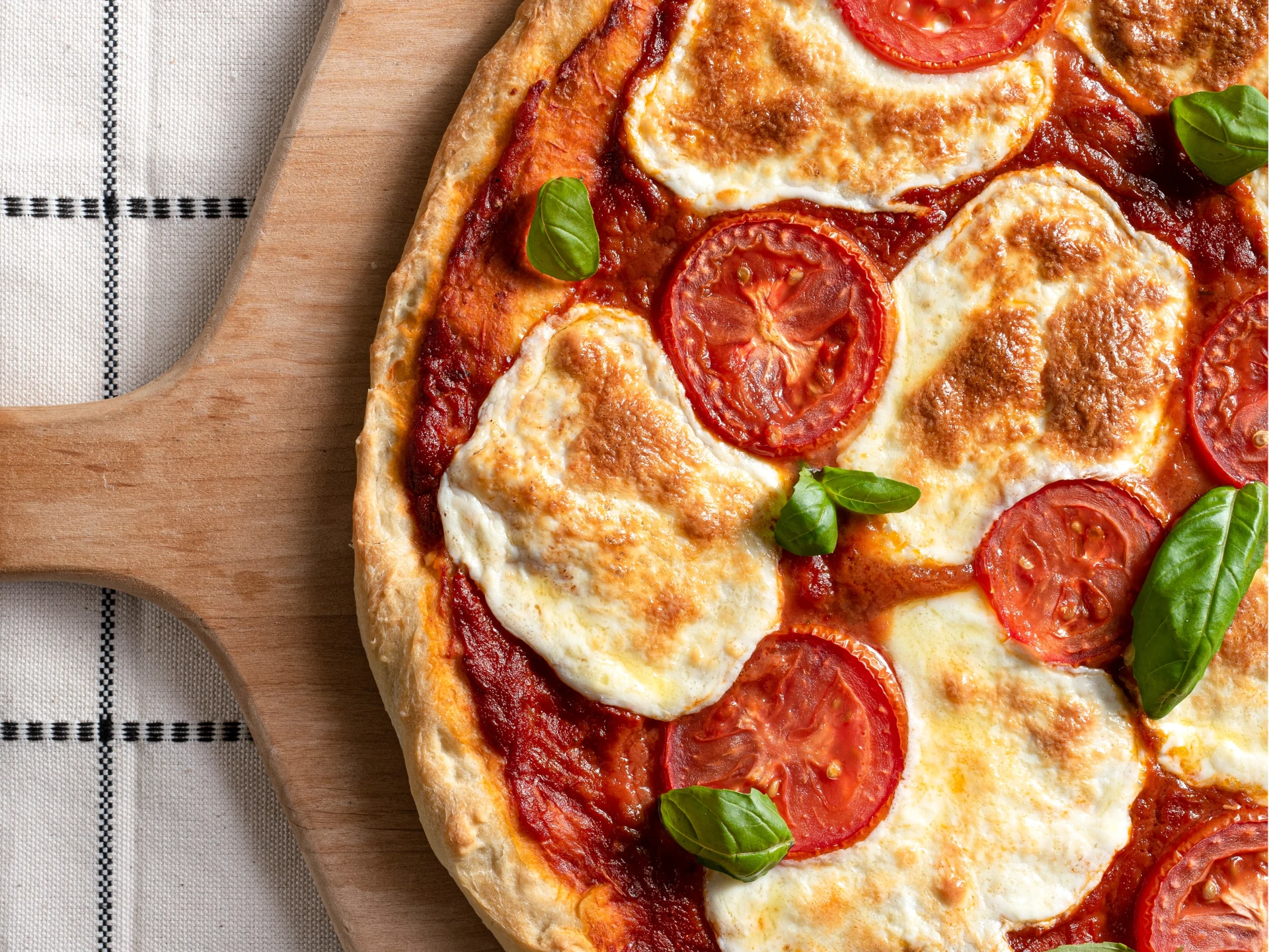 European Classic Pizza