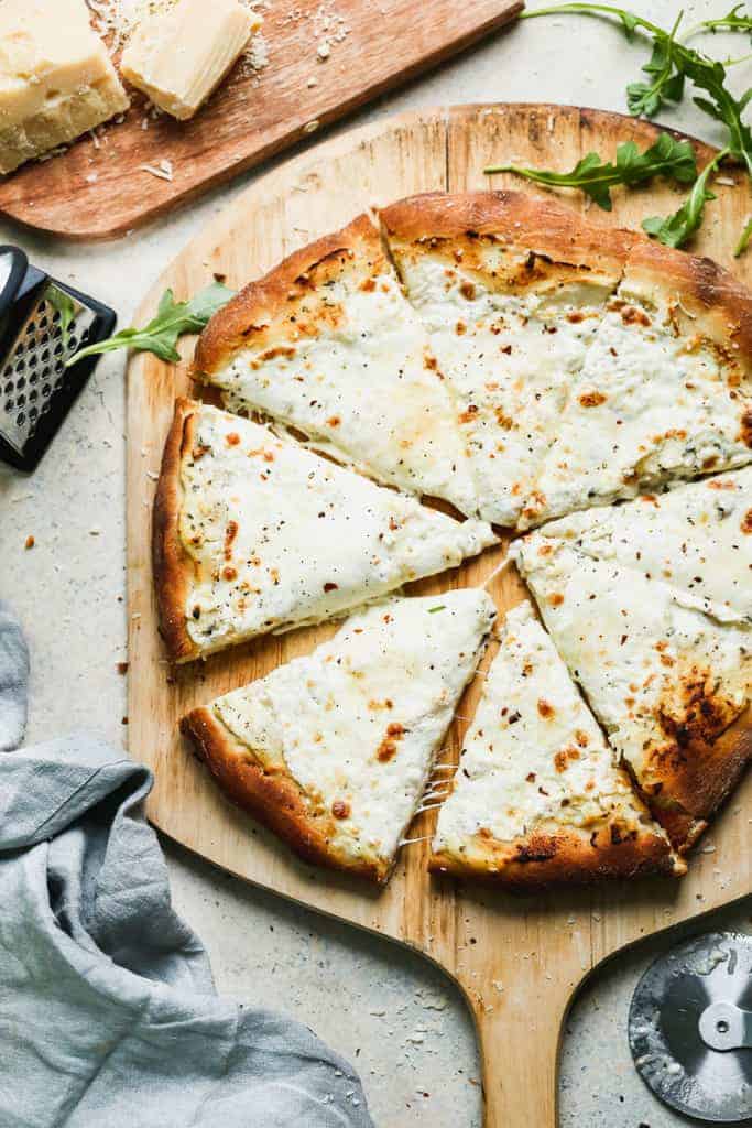 White Cheese Pizza